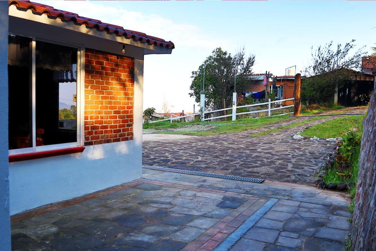 Senda Monarca Villa Senguio Exterior photo
